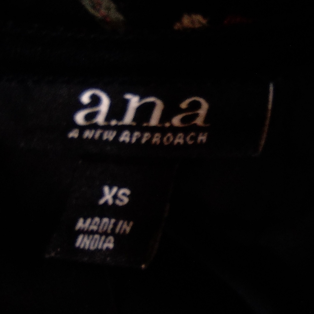 a.n.a TAG Rose Dress, Long Sleeve, Dress, Black, Floral Embroidery/Pleats, XS - Picture 16 of 16